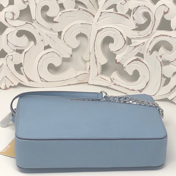 NWT Michael Kors Jet Set item crossbody - Picture 4 of 8
